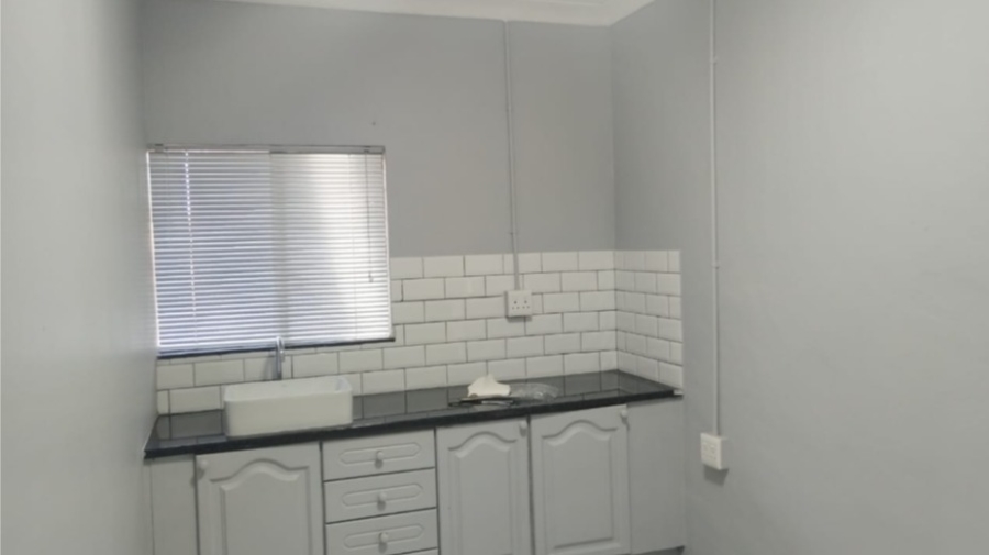 To Let 1 Bedroom Property for Rent in Bayswater Free State